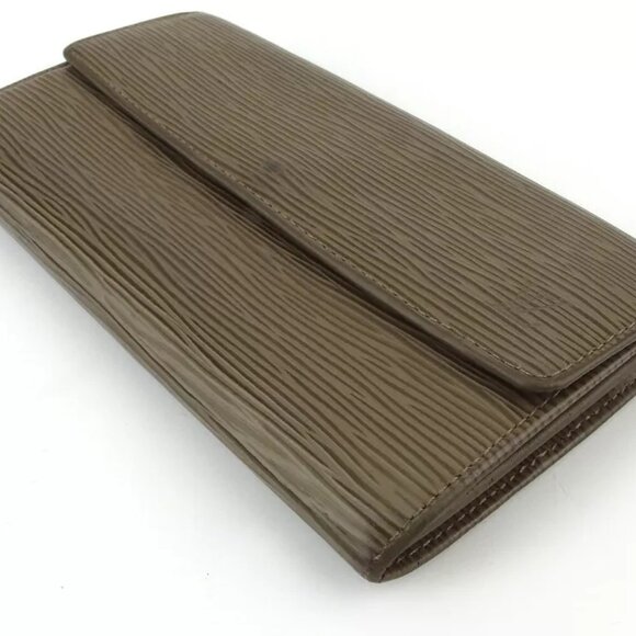 Louis Vuitton wallet epi gray Epi Authentic used T19085 - Picture 3 of 9